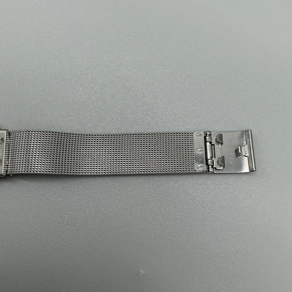 Skagen 358SSSD Womens Watch 26mm Silver Tone Mesh Stainless Steel New Battery